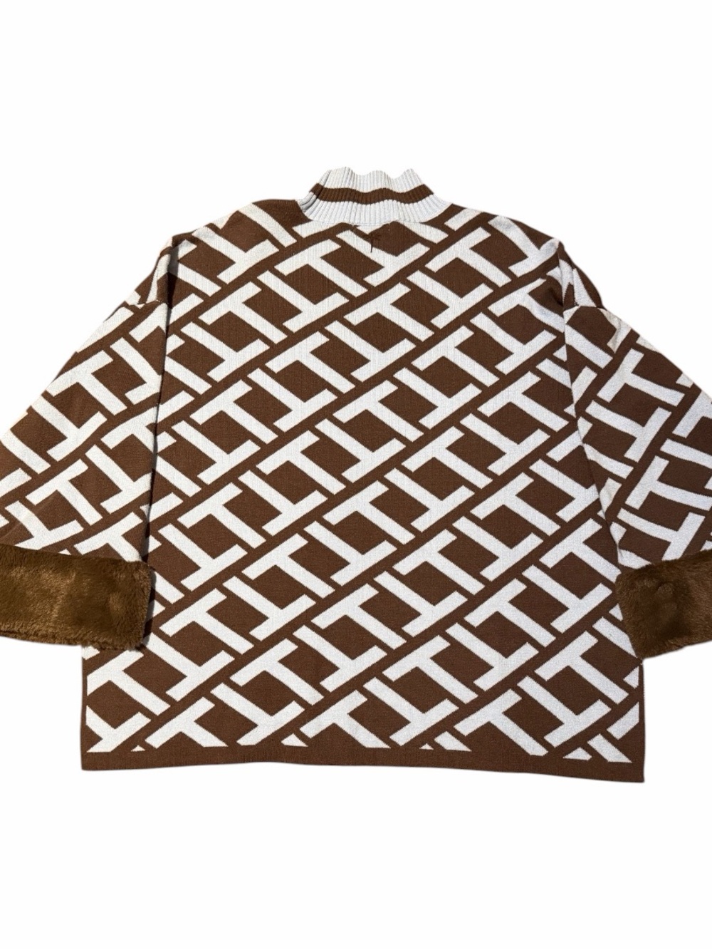 Tyler Boe Blue and Brown Geometric Print Sweater Small - Picture 3 of 9